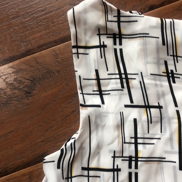 WHBM Top - Size Medium - Picture 8 of 12